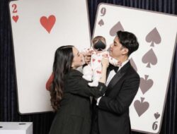 Potret Al Ghazali Rayakan Ultah Ke-29 Bareng Anak dan Istri, Pakai Konsep Unik Kartu Remi